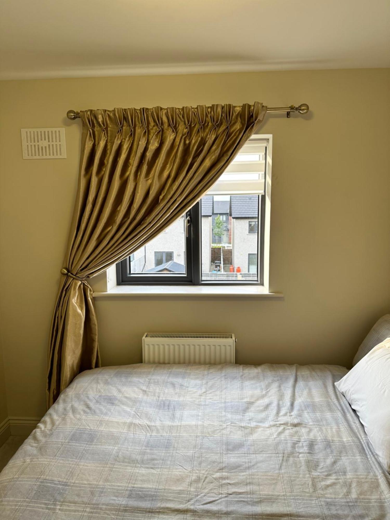 Amazing Bedroom In Dublin *