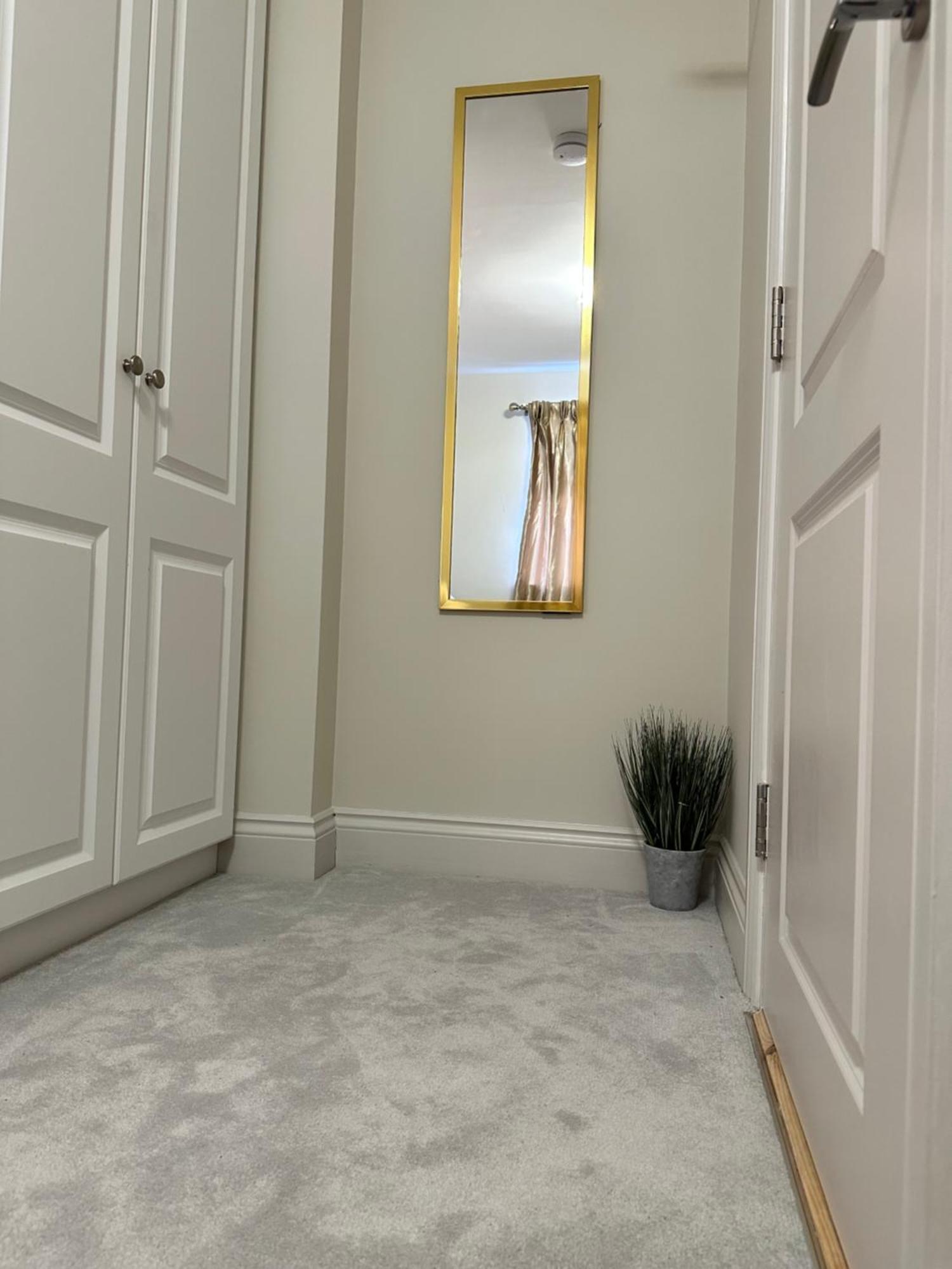 Amazing Bedroom In Dublin * Clondalkin